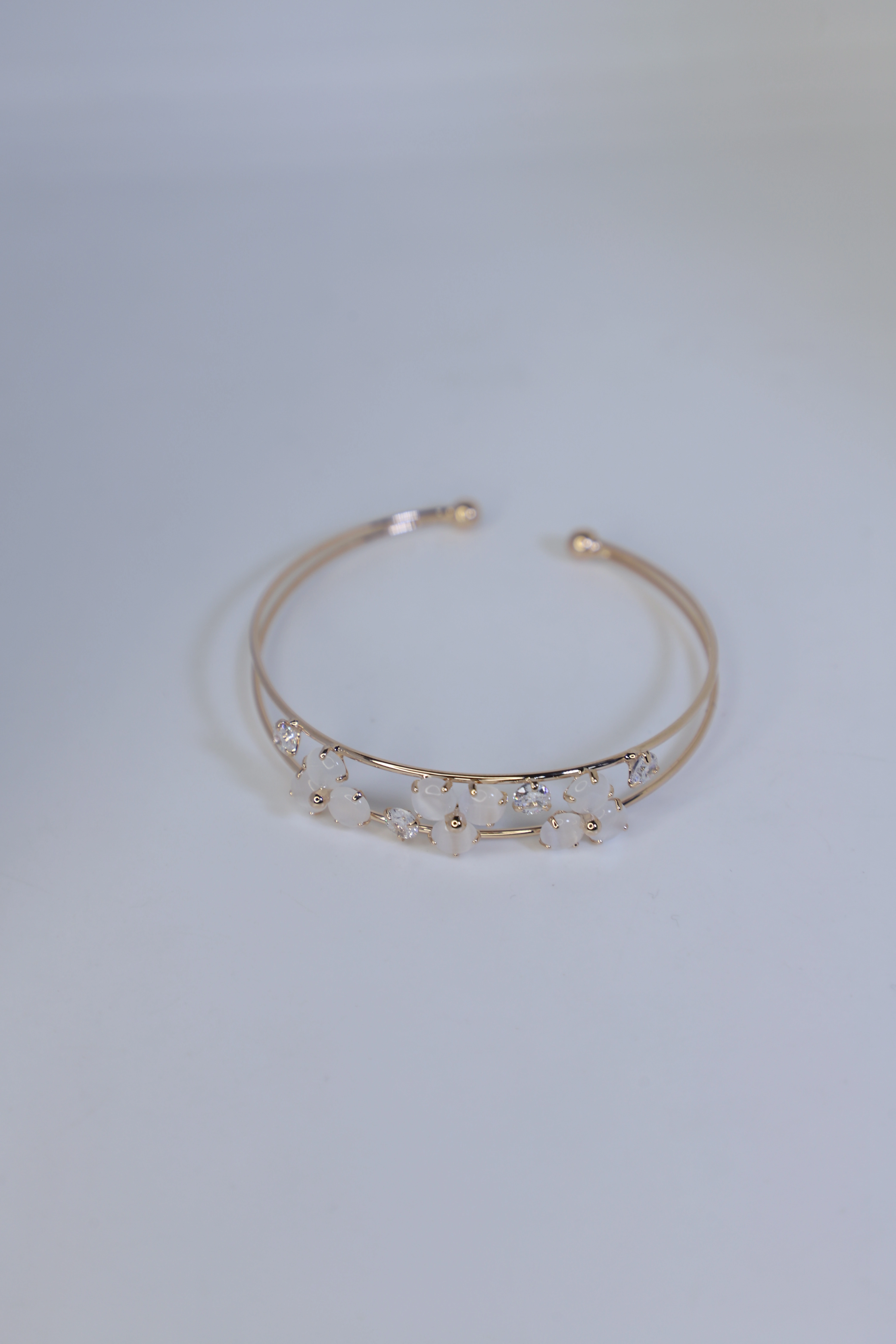 Khuttal's Product Image
